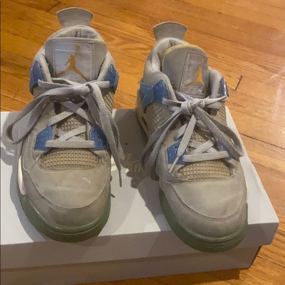 Jordan’s Sneakers 4’s  Used